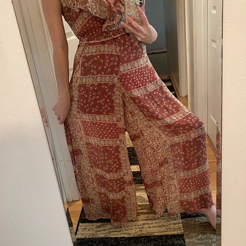 🎚️SAINTS & SECRETS maxi romper size small NWT